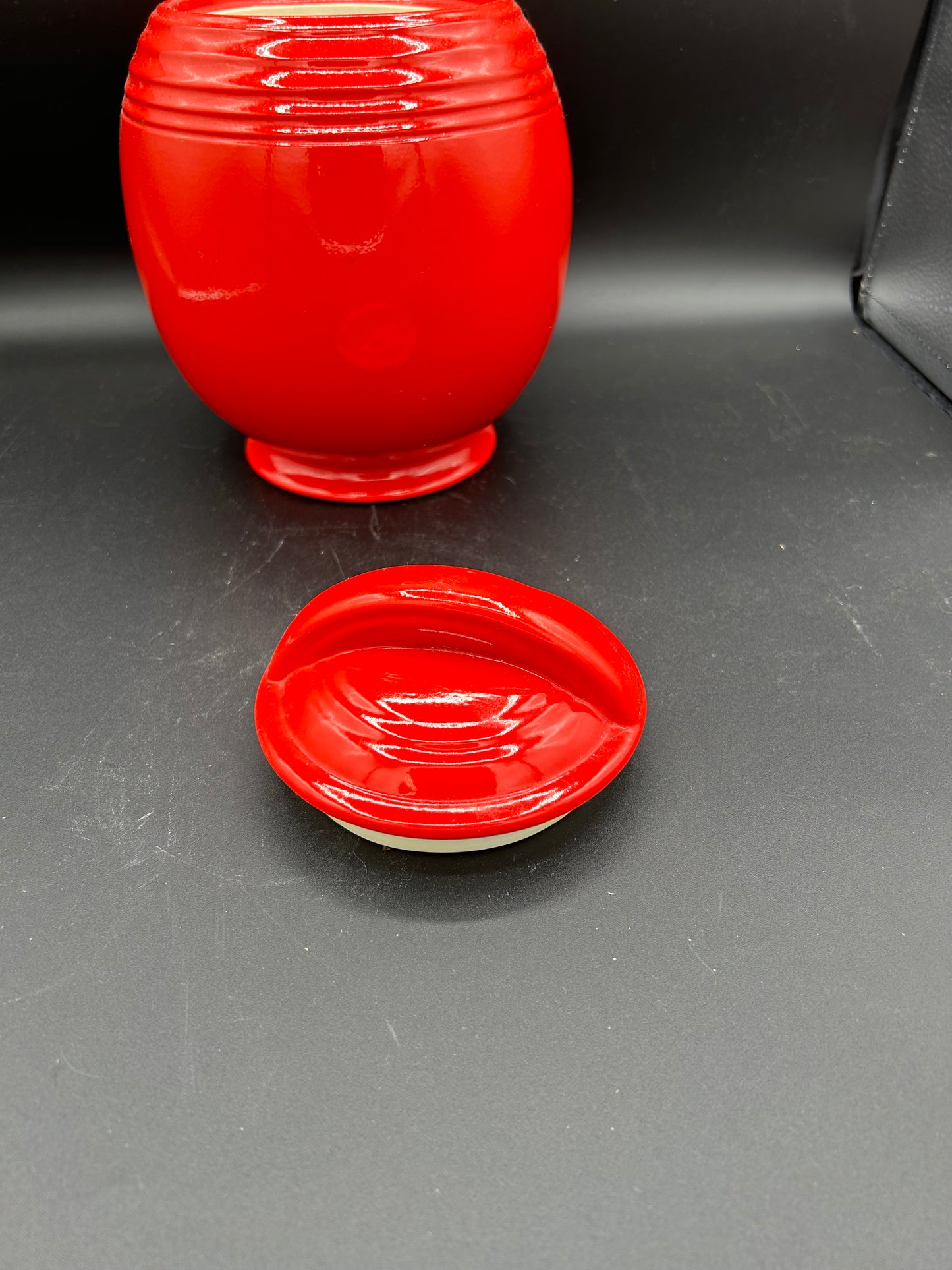 Hall cookie jar